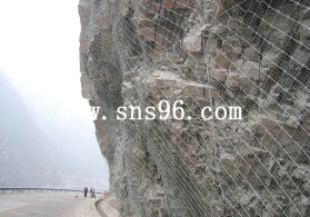 邊坡防護(hù)網(wǎng)柔韌有嘉
